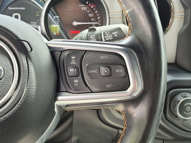 Used 2022 Jeep Wrangler Unlimited Sahara AWD/4WD image 22