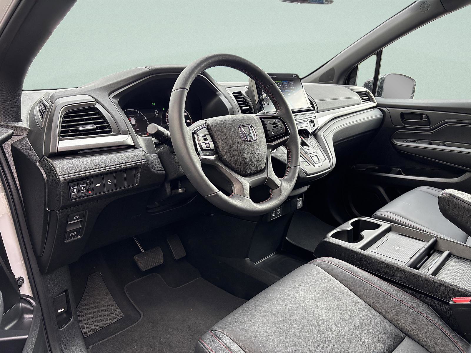 Certified 2025 Honda Odyssey Sport-L image 14