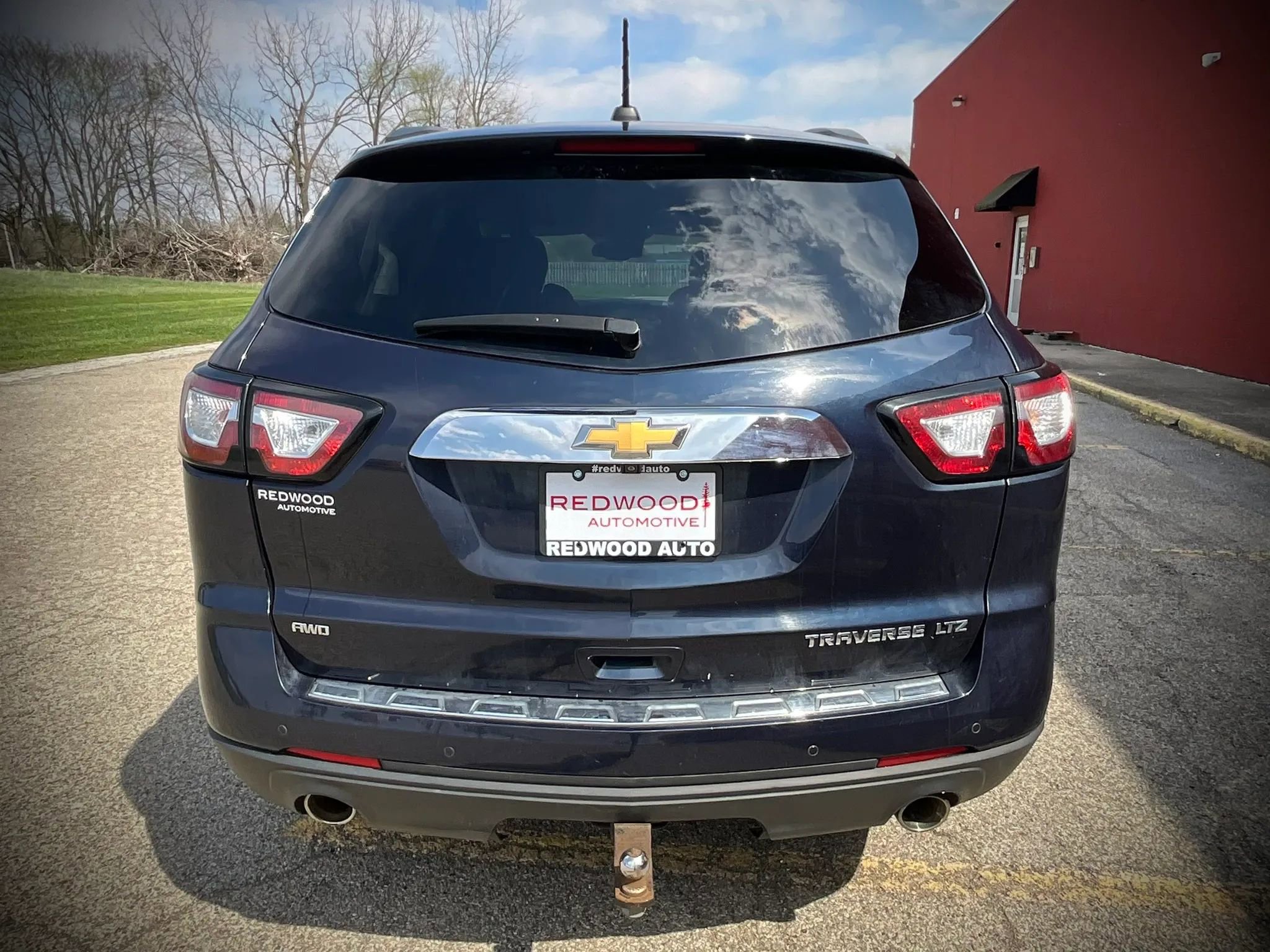 Used 2016 Chevrolet Traverse LTZ AWD/4WD image 4