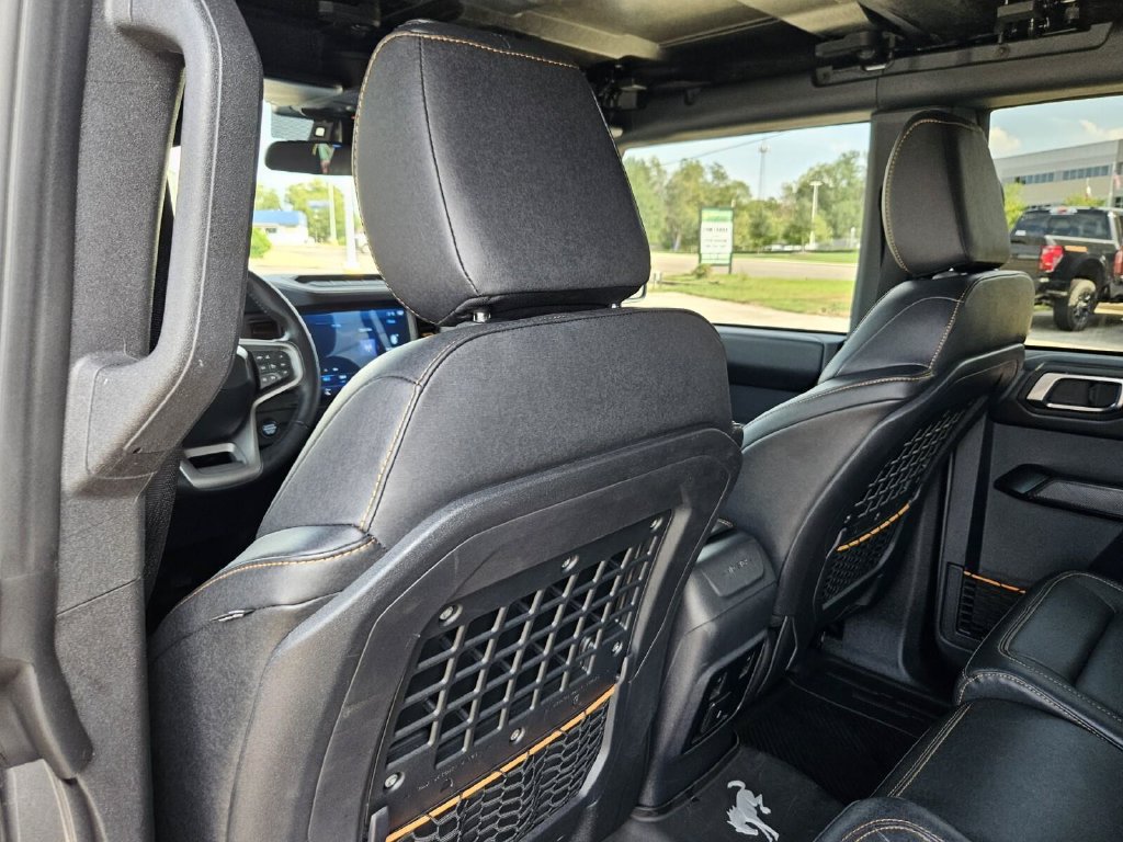 Certified 2024 Ford Bronco Badlands AWD/4WD image 23