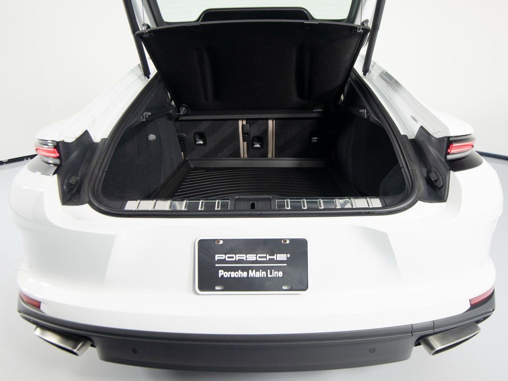 Certified 2025 Porsche Panamera 4 image 43