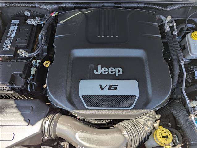 Used 2016 Jeep Wrangler Unlimited Sport w/ Quick Order Package 24S AWD/4WD image 22