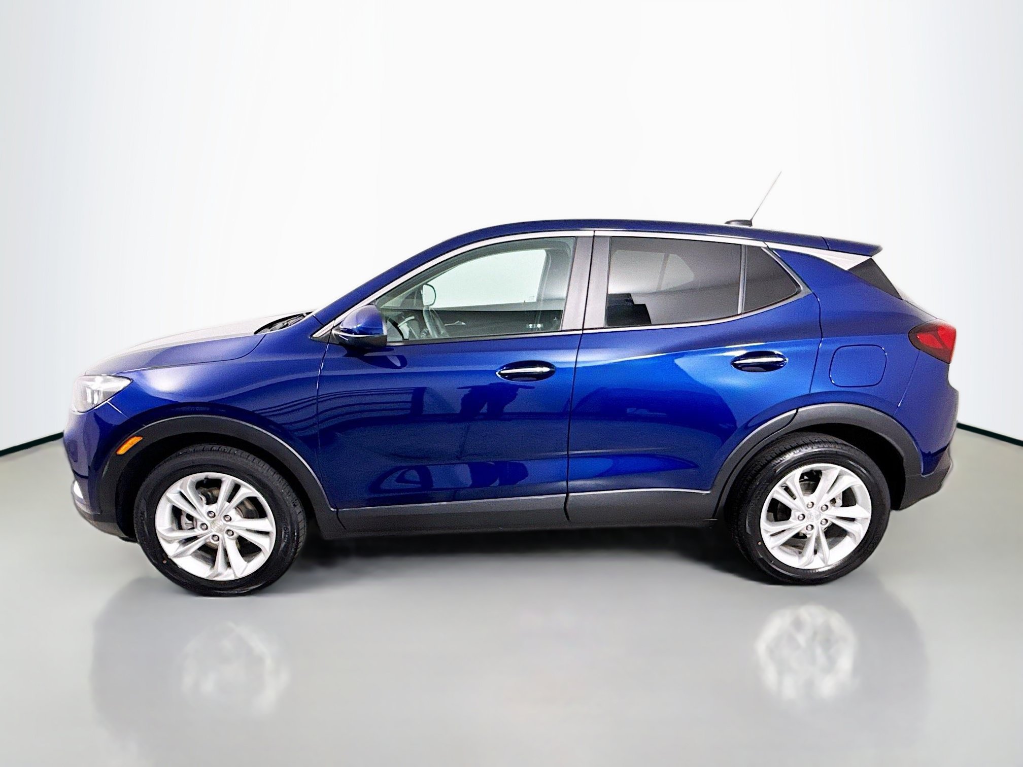 Used 2022 Buick Encore GX Preferred FWD image 4