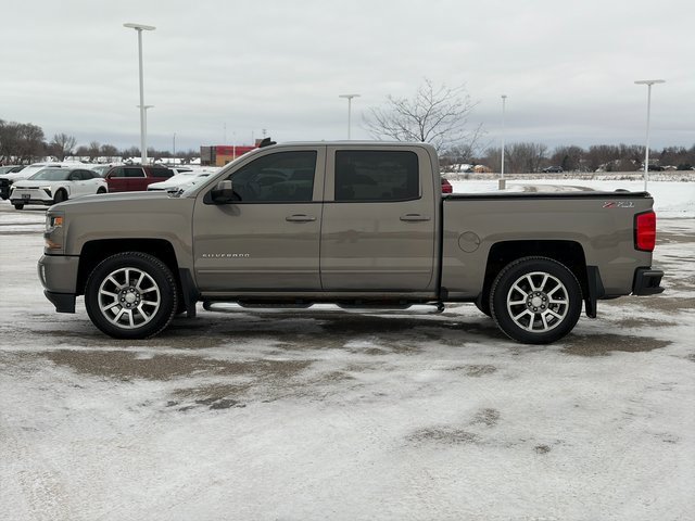 Used 2017 Chevrolet Silverado 1500 LT w/ All Star Edition image 9