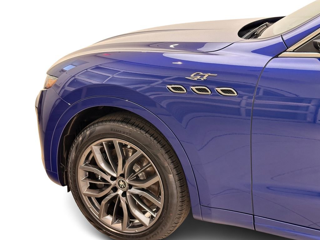 Used 2024 Maserati Levante GT Ultima AWD/4WD image 13