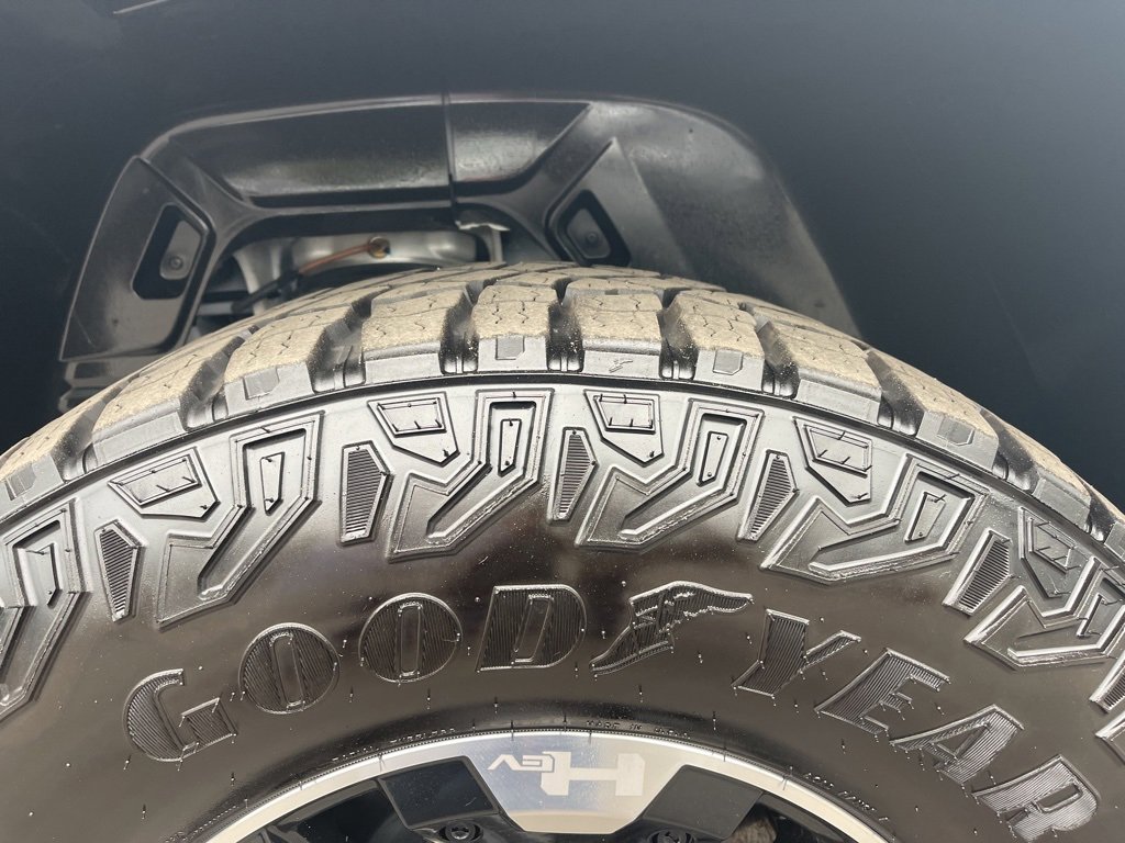 Used 2024 GMC Hummer EV 3X w/ Extreme Off-Road Package image 50