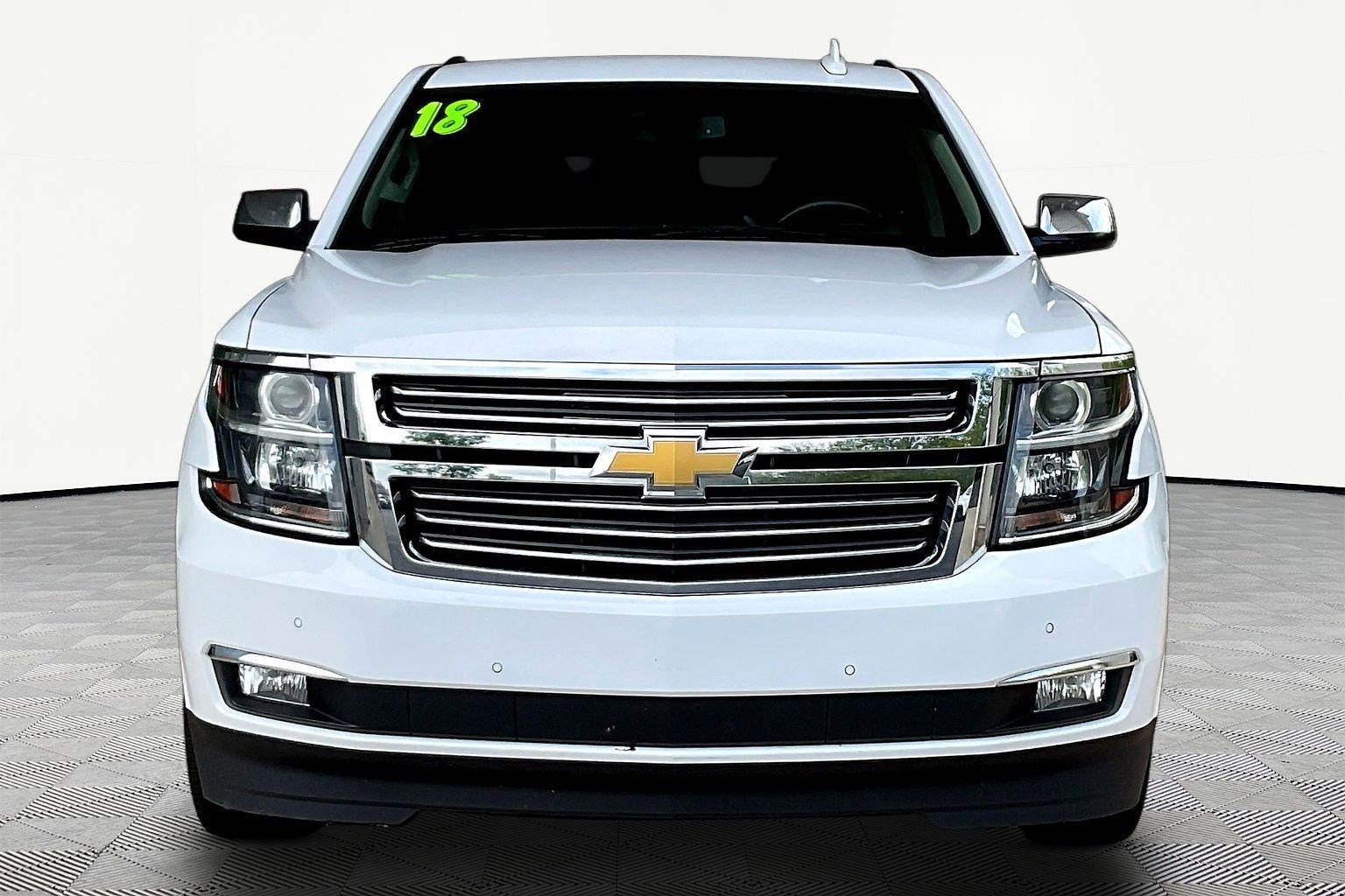 Used 2018 Chevrolet Tahoe Premier AWD/4WD image 2