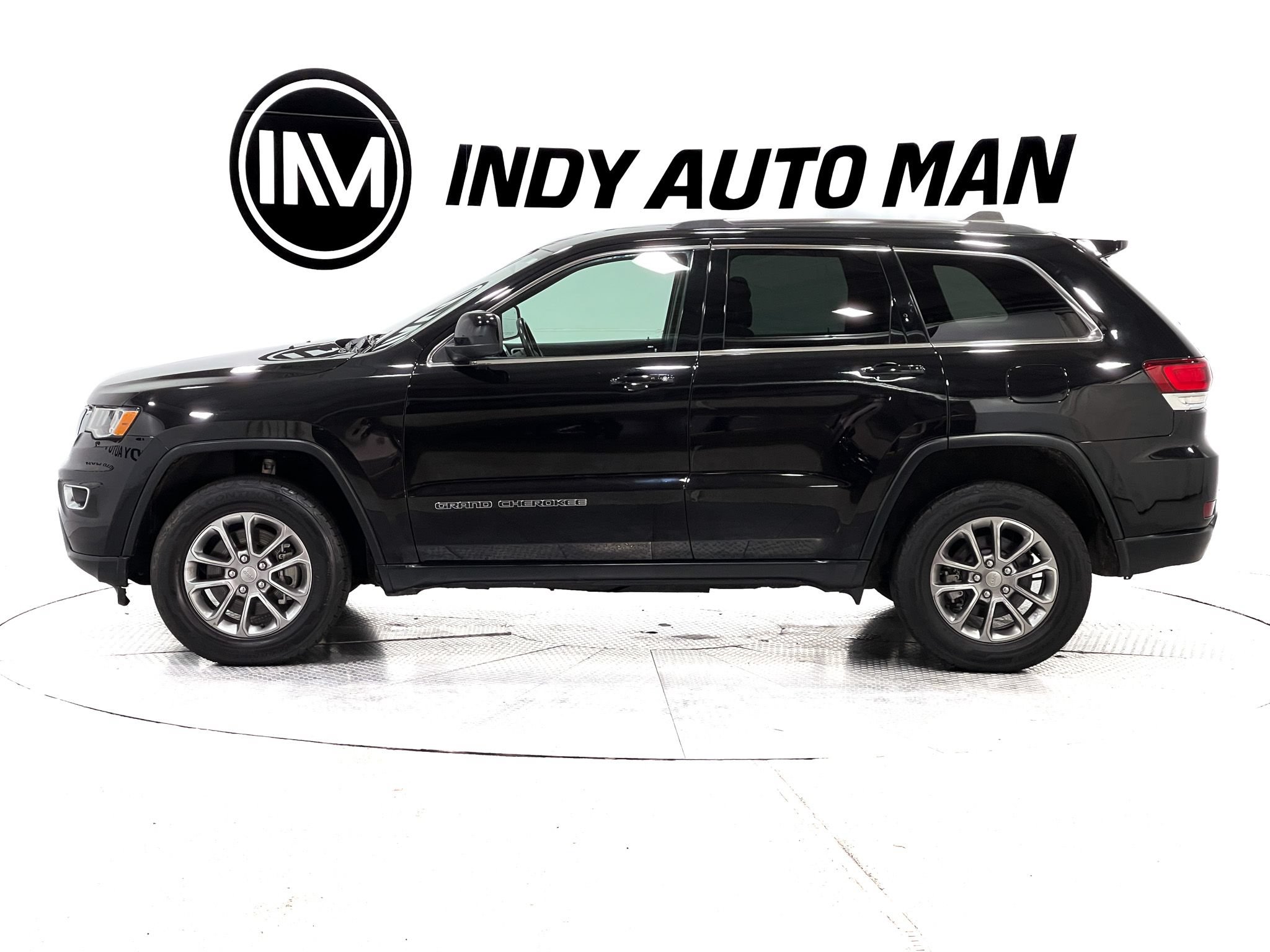 Used 2021 Jeep Grand Cherokee Laredo X AWD/4WD image 7