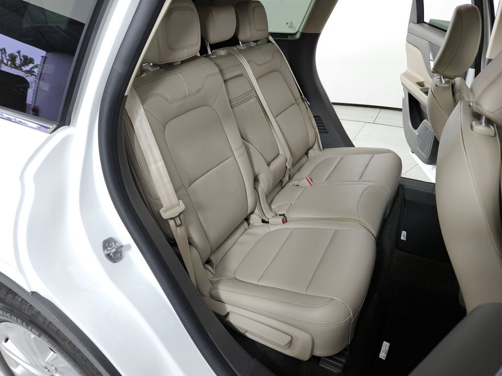 Used 2022 Lincoln Corsair Standard image 19