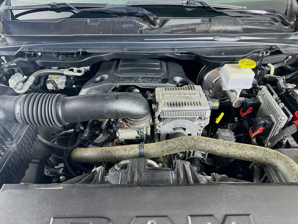 Certified 2022 RAM 1500 Laramie w/ Sport Appearance Package AWD/4WD image 39