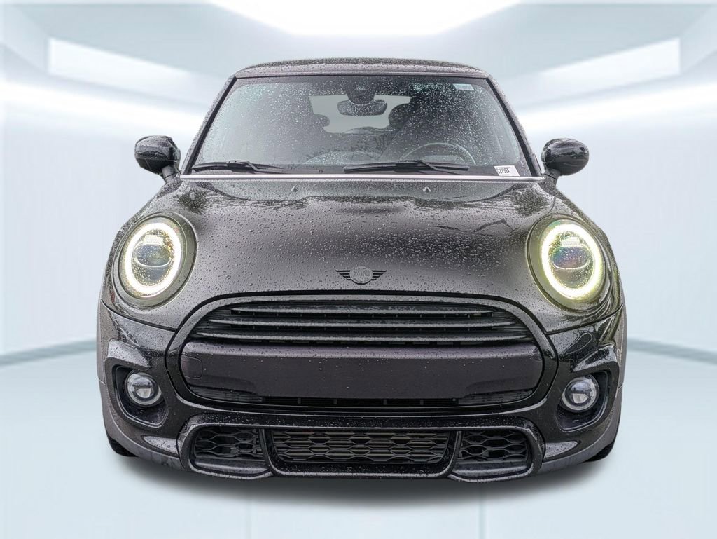 Used 2021 MINI Cooper 2-Door Hardtop FWD image 8