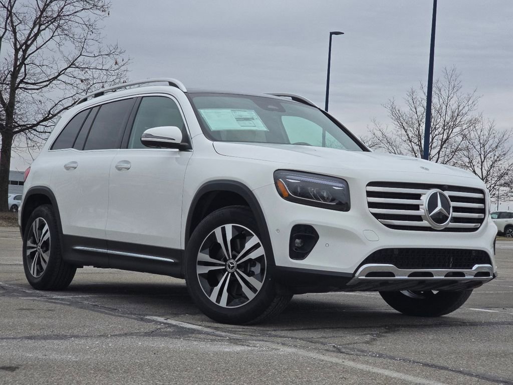 New 2026 Mercedes-Benz GLB 250 4MATIC image 2
