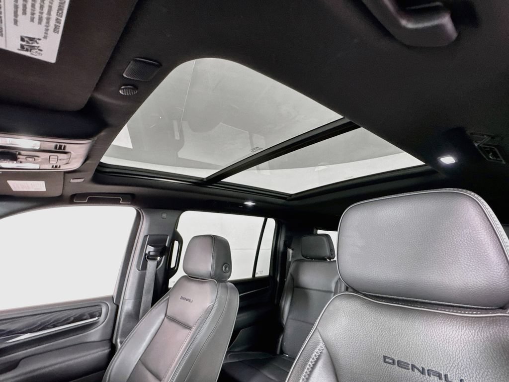 Used 2021 GMC Yukon XL Denali AWD/4WD image 23
