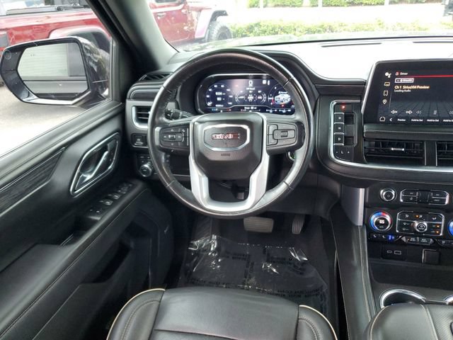Used 2023 GMC Yukon SLT AWD/4WD image 13