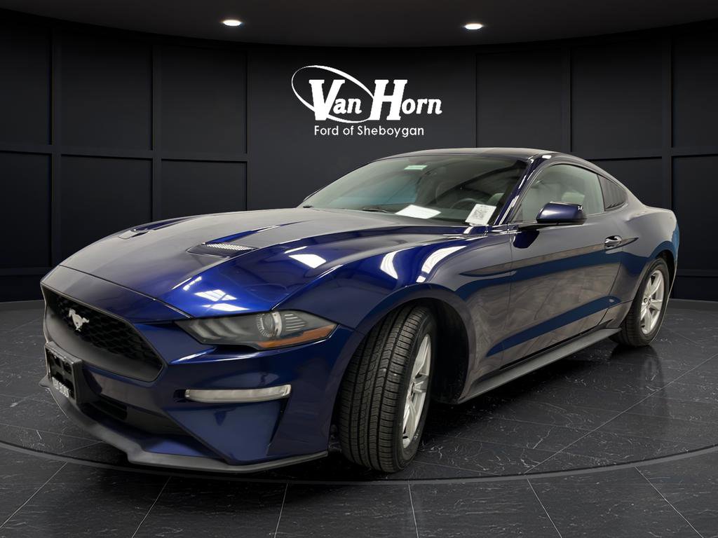 Used 2020 Ford Mustang Coupe RWD image 3