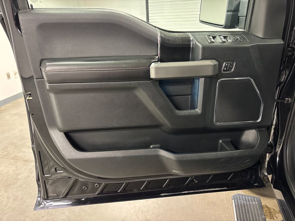 Used 2019 Ford F150 Platinum image 25