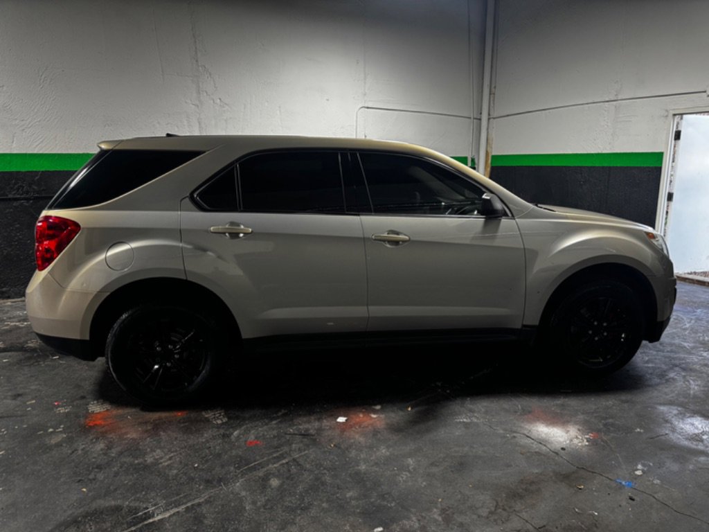 Used 2011 Chevrolet Equinox LS image 5