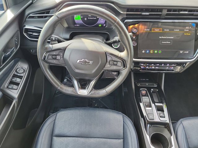 Used 2022 Chevrolet Bolt EUV LT w/ Convenience Package image 13