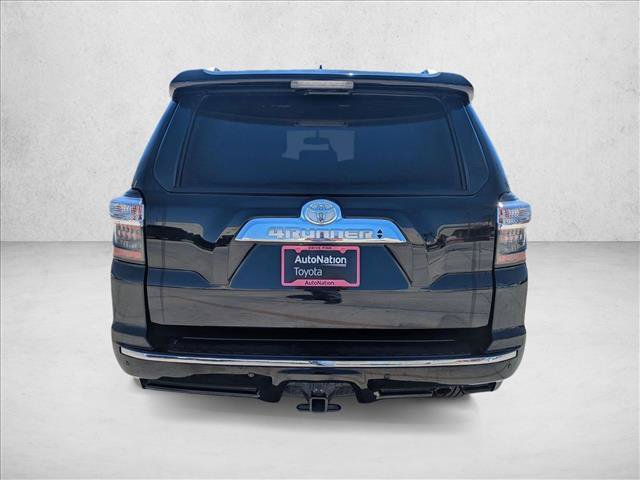 Used 2015 Toyota 4Runner Limited AWD/4WD image 7
