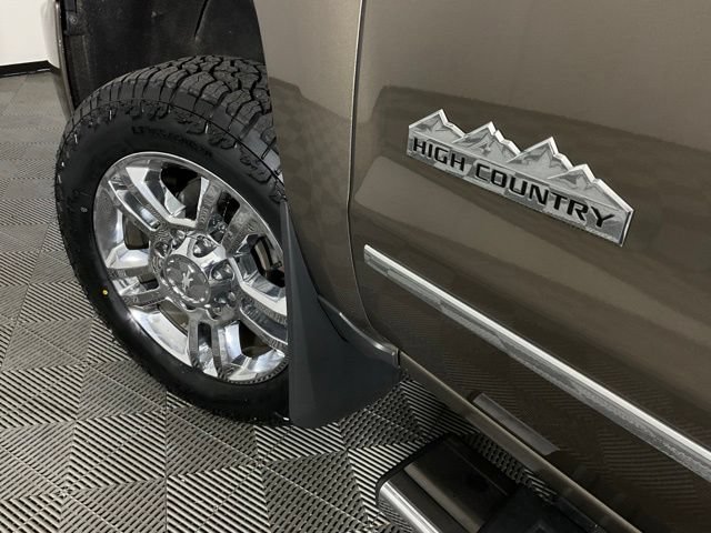 Used 2015 Chevrolet Silverado 2500 High Country w/ Duramax Plus Package AWD/4WD image 45