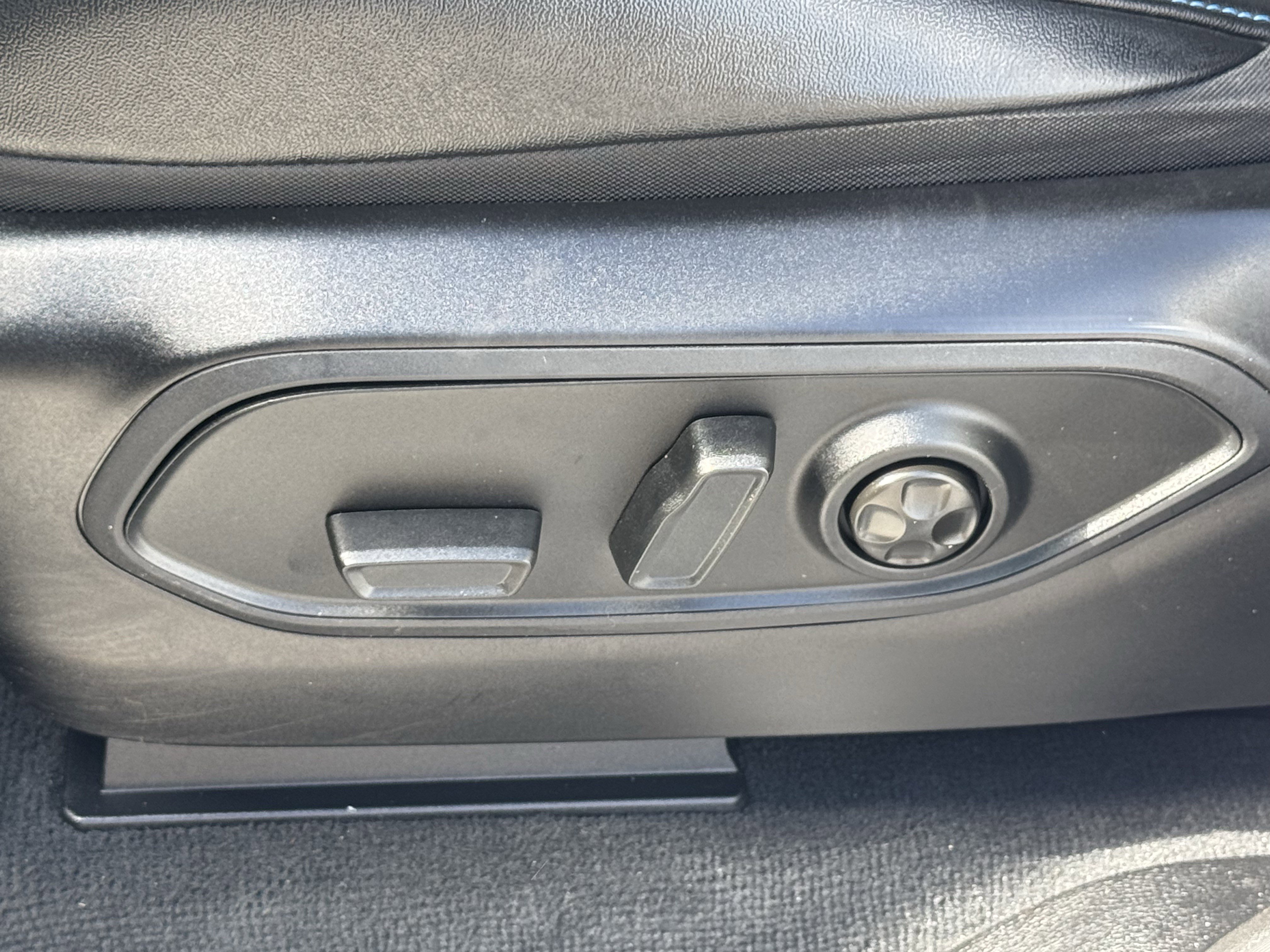 Used 2022 Jeep Grand Cherokee Trailhawk image 28