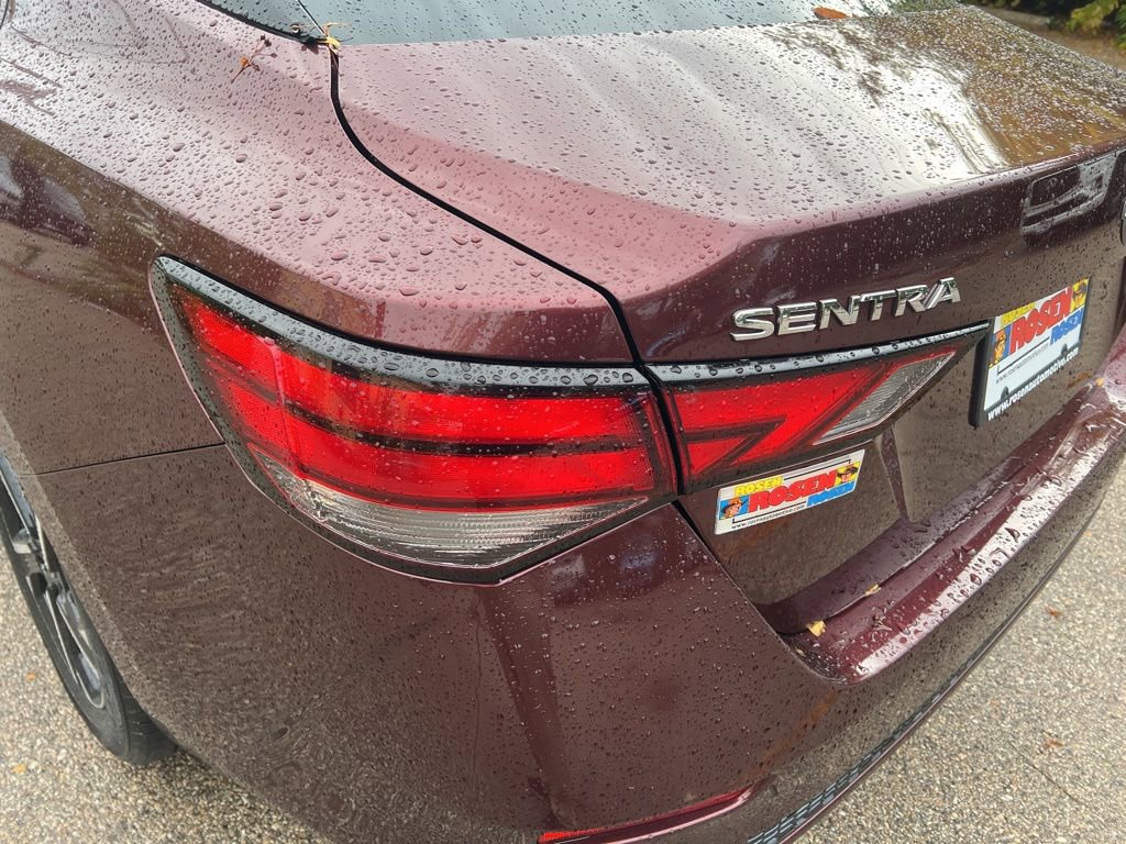 Certified 2024 Nissan Sentra SV image 32