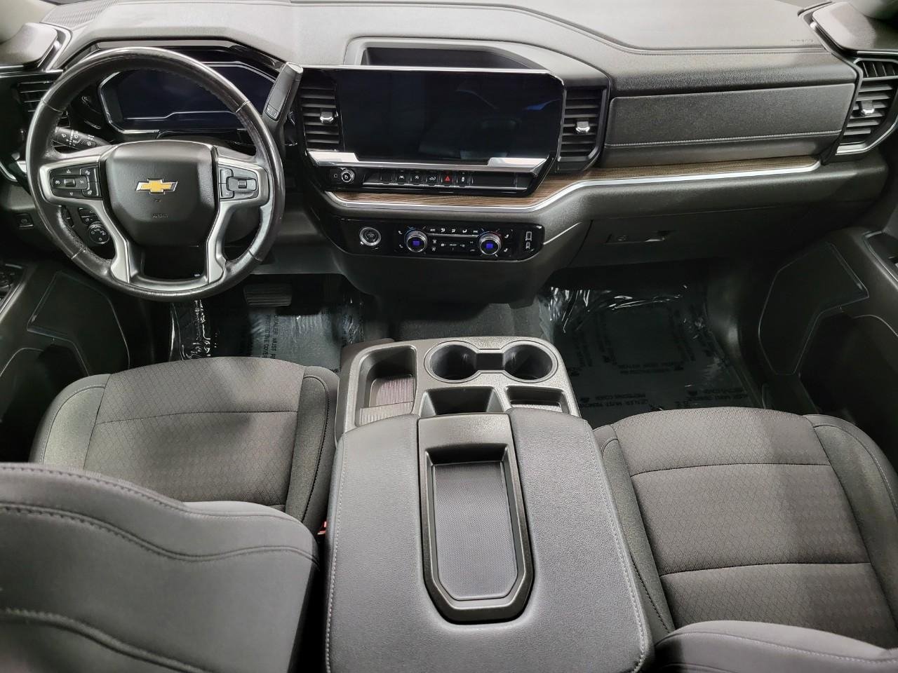 Used 2022 Chevrolet Silverado 1500 LT image 6