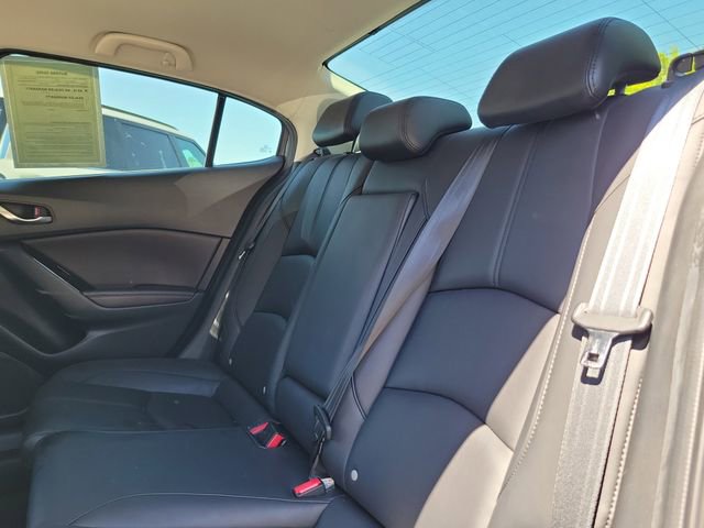 Used 2017 MAZDA MAZDA3 Touring image 8