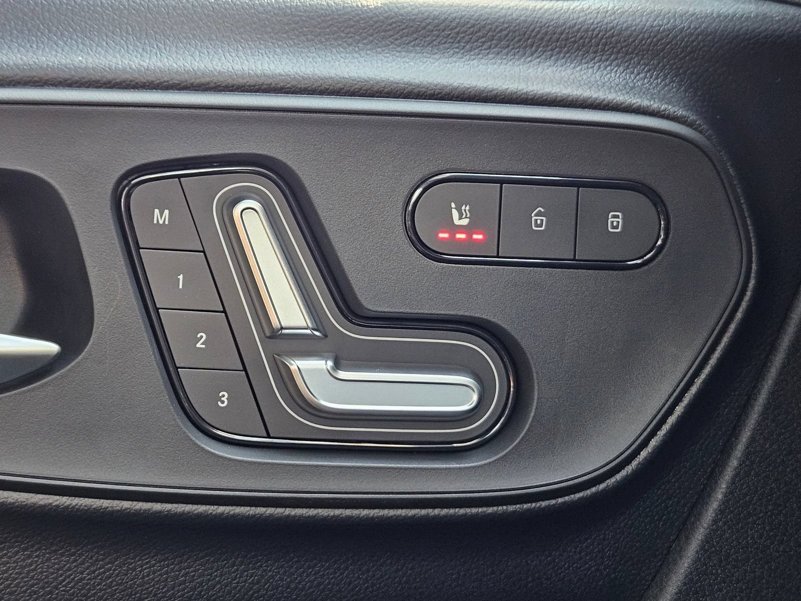 New 2025 Mercedes-Benz Sprinter 2500 image 28
