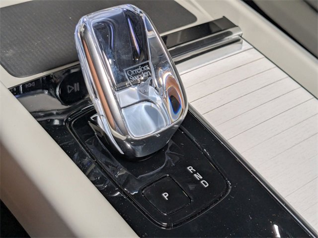 New 2026 Volvo XC60 B5 Ultra w/ Protection Package Premier image 20
