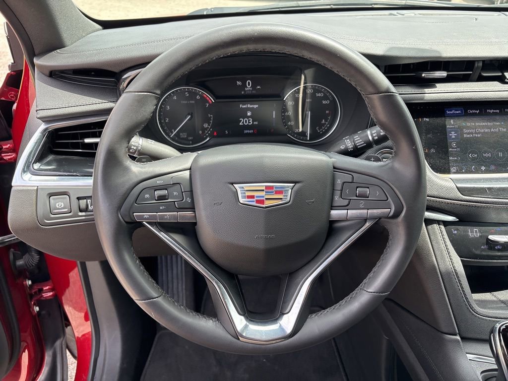 Used 2023 Cadillac XT6 Luxury FWD image 14