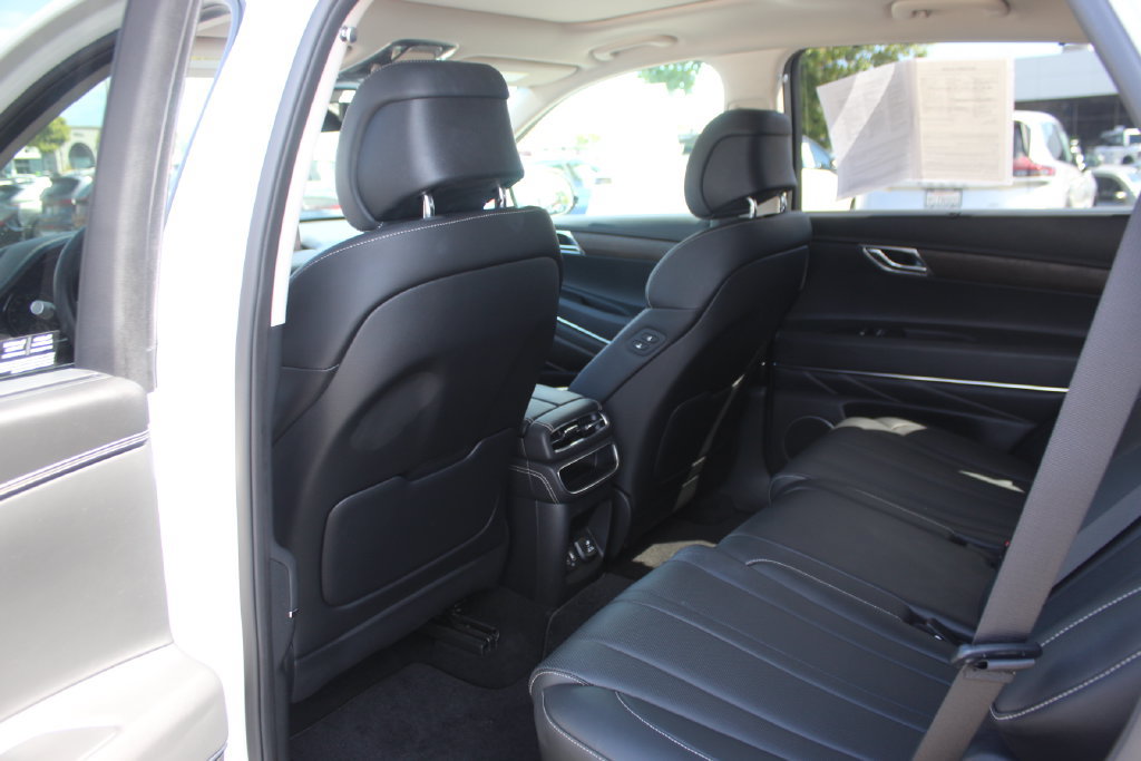 Used 2021 Genesis GV80 3.5T AWD/4WD image 18