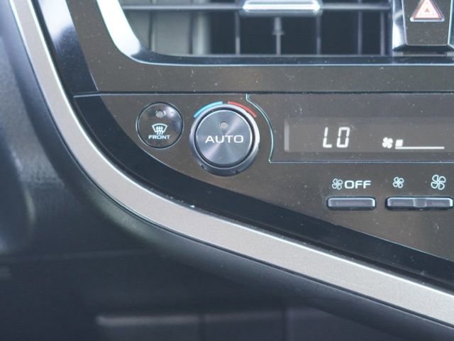 Used 2024 Toyota Camry SE image 25