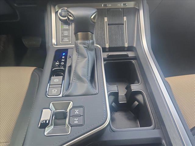 Used 2024 Lexus GX 550 GX 550 Overtrail image 15