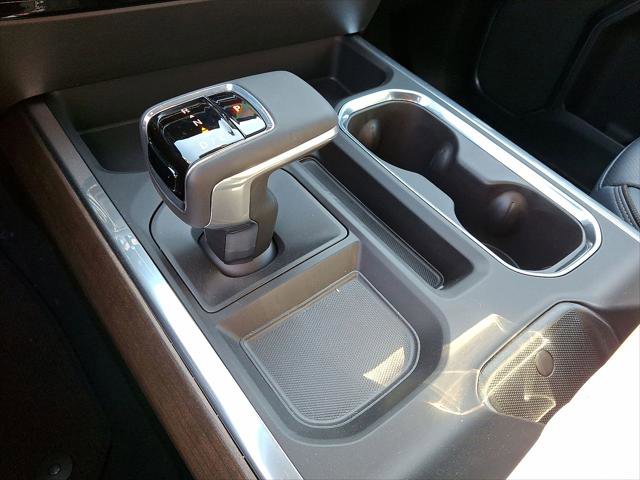 Used 2026 Chevrolet Silverado 1500 High Country w/ Technology Package image 21