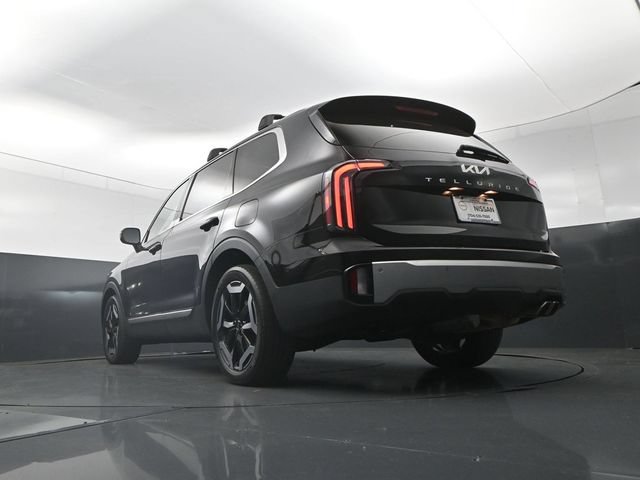 Used 2023 Kia Telluride EX AWD/4WD image 31