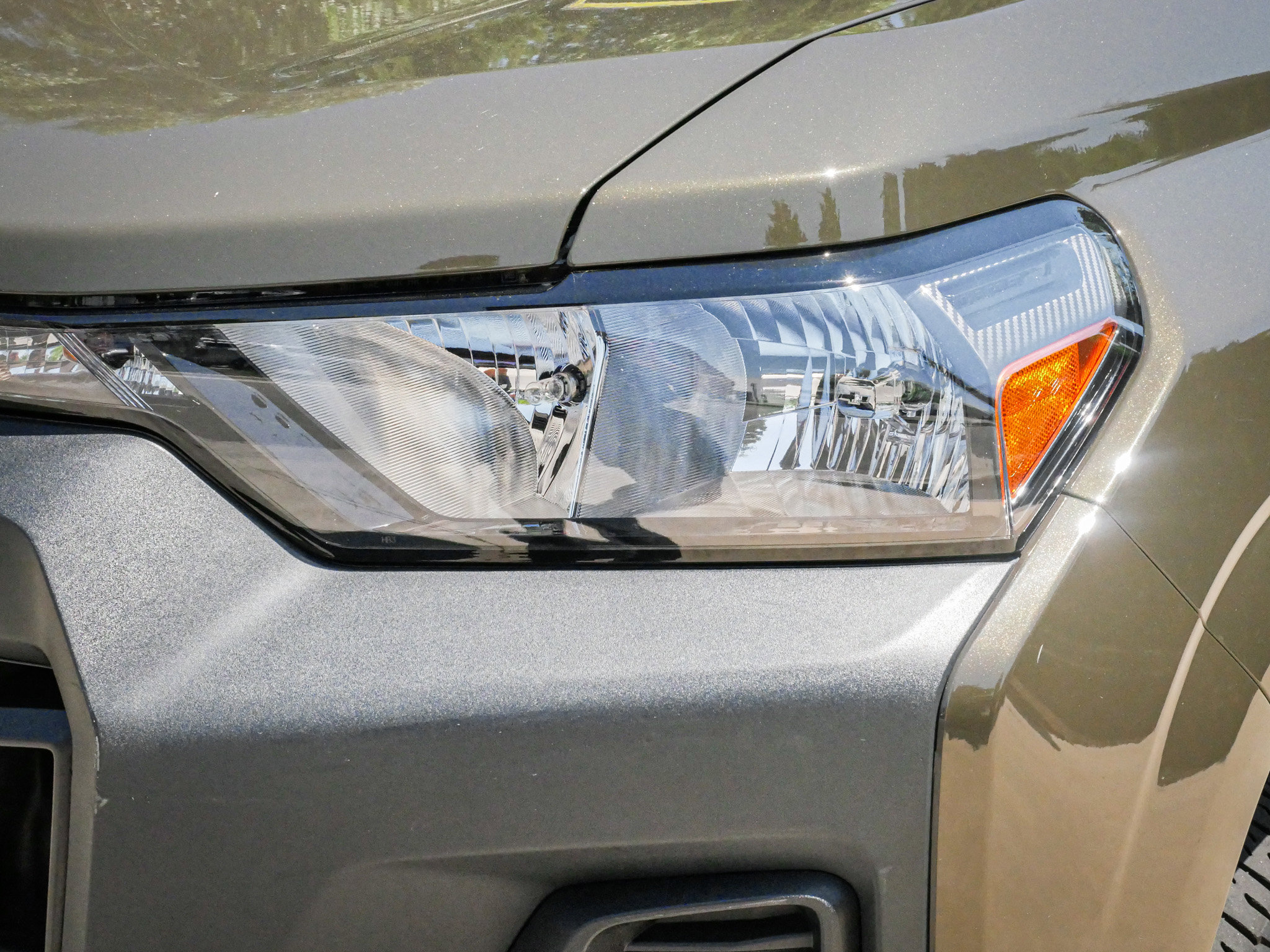 Used 2024 Chevrolet Colorado W/T RWD image 6