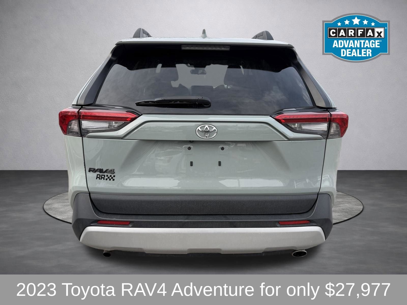 Used 2023 Toyota RAV4 Adventure image 11