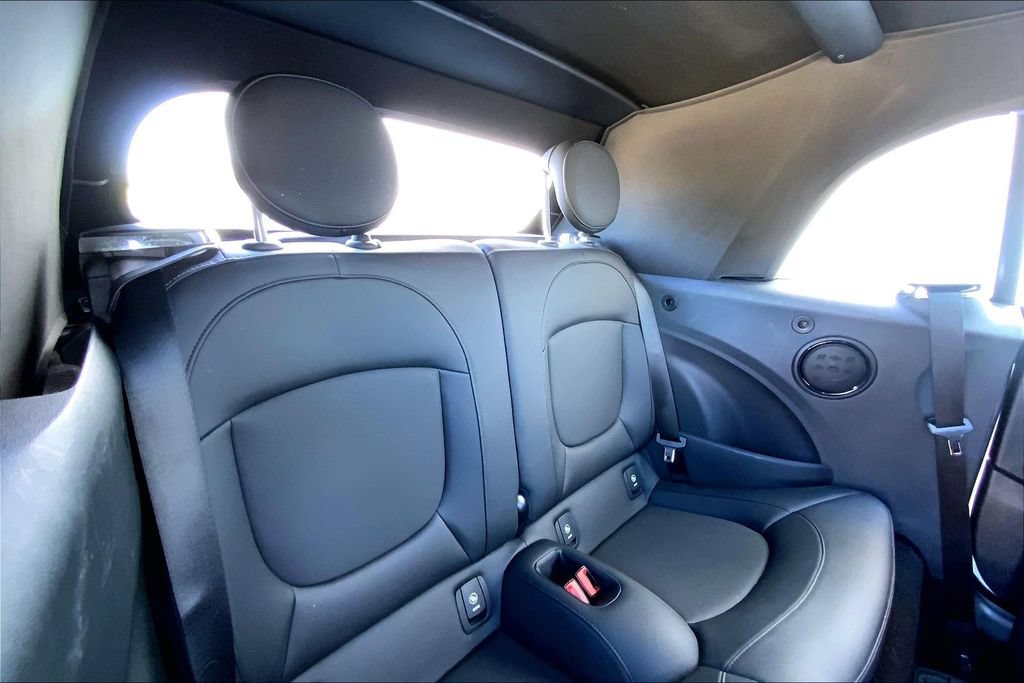 Used 2023 MINI Cooper S FWD image 27