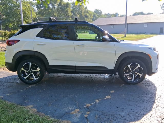 Used 2023 Chevrolet TrailBlazer RS w/ Sun and Liftgate Package AWD/4WD image 6