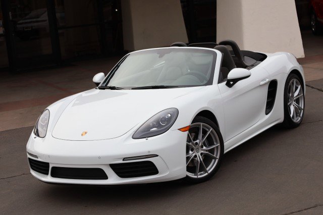 Used 2019 Porsche 718 Boxster image 1