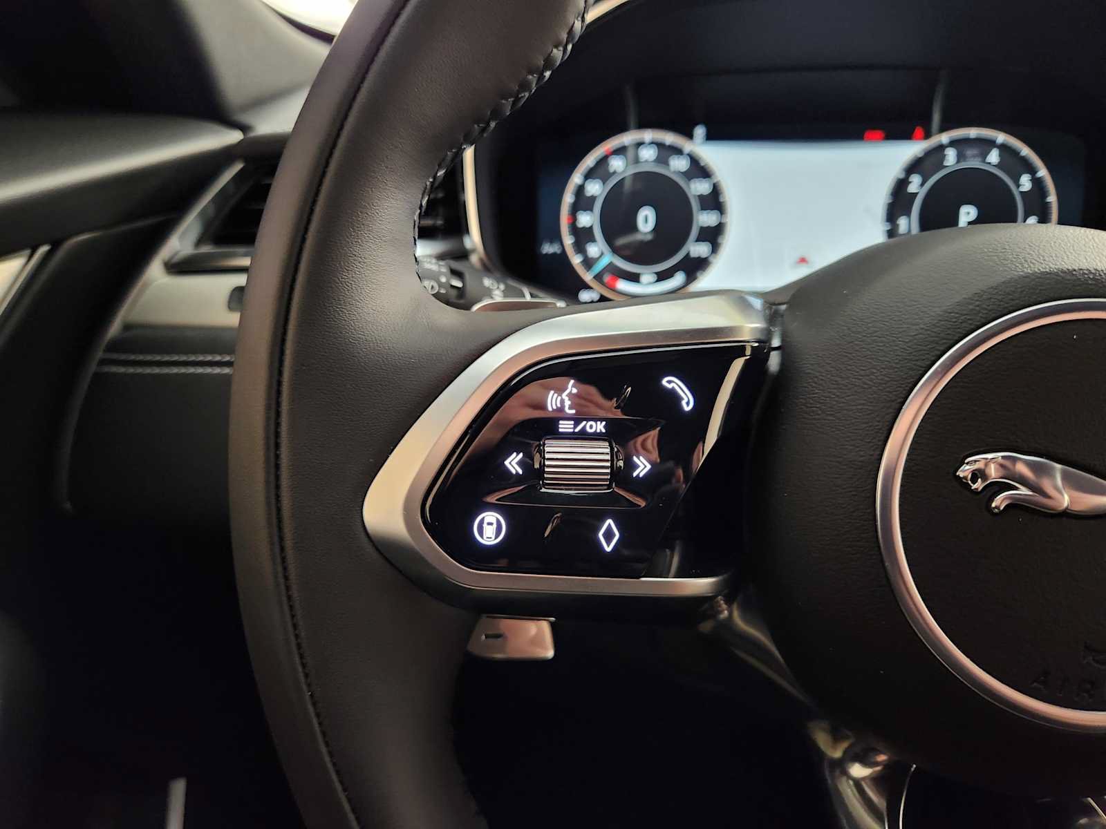 New 2026 Jaguar F-PACE R-Dynamic S AWD/4WD image 28