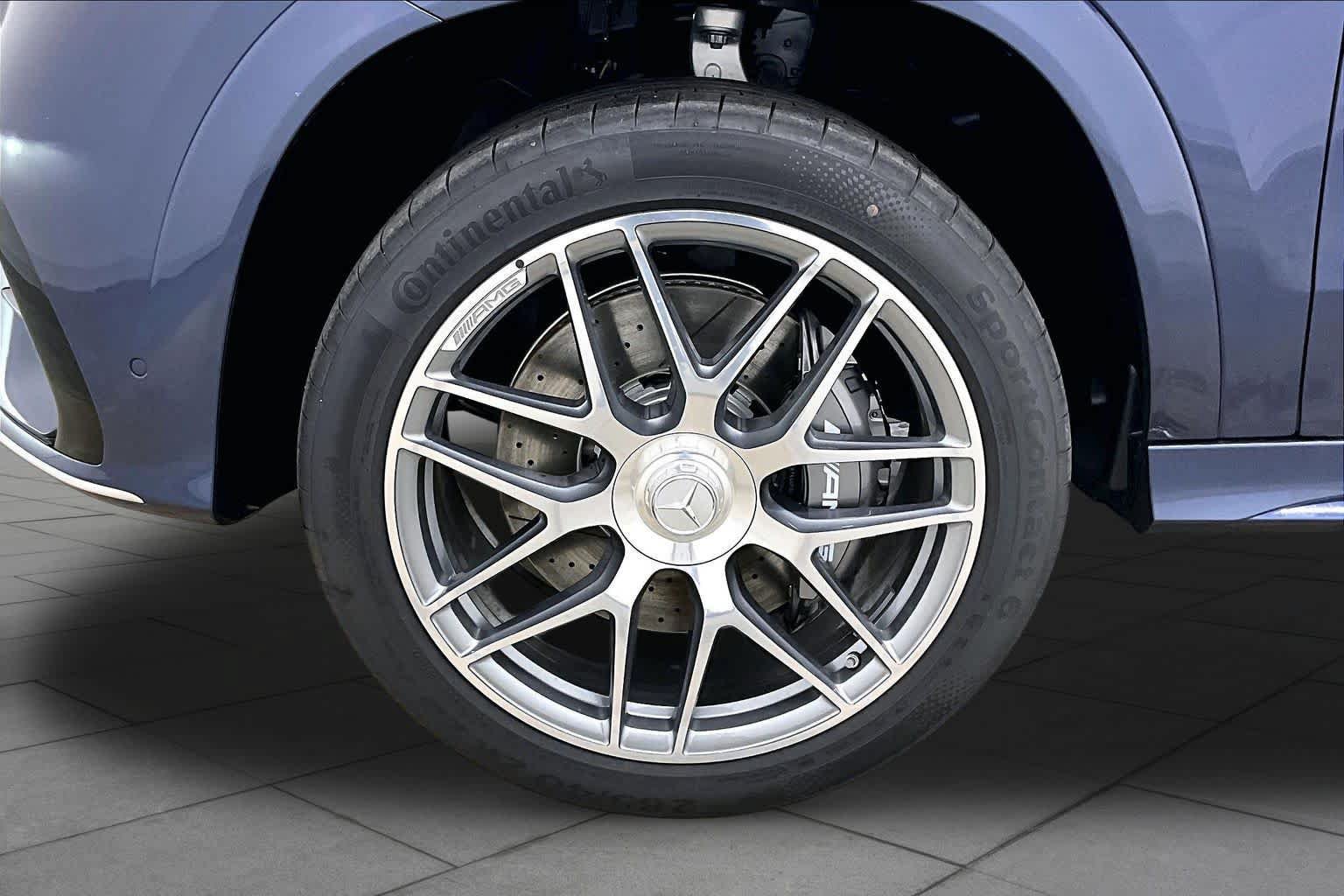 New 2026 Mercedes-Benz GLE 53 AMG 4MATIC image 11