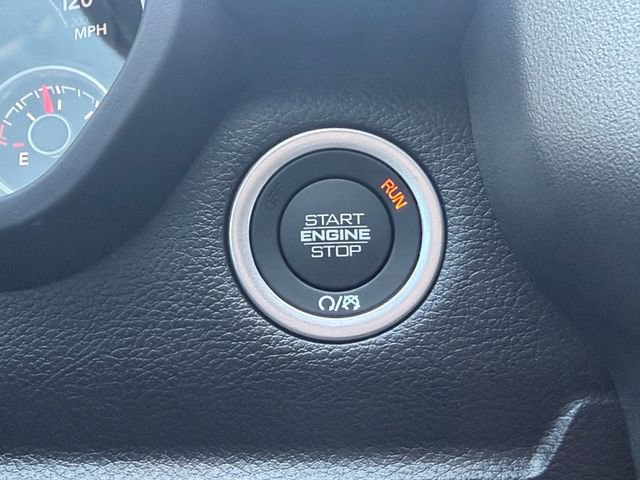 New 2026 RAM 1500 Express AWD/4WD image 40