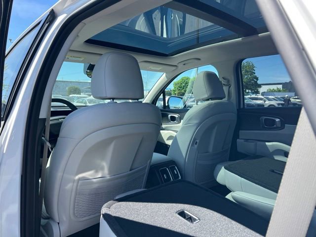 New 2026 Kia Sorento EX w/ EX Premium Package AWD/4WD image 11
