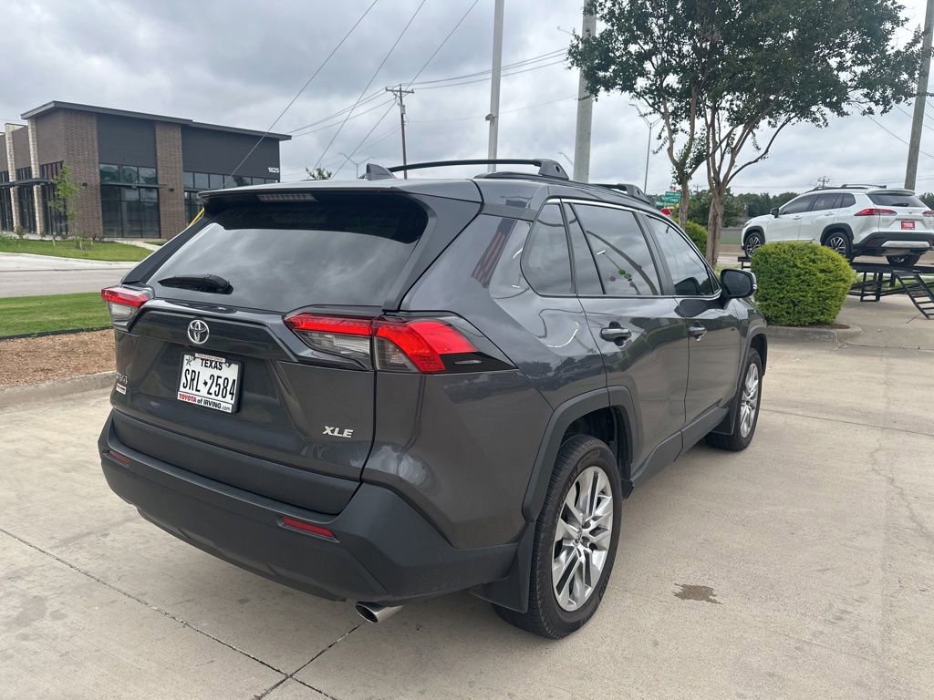 Used 2023 Toyota RAV4 XLE Premium FWD image 10