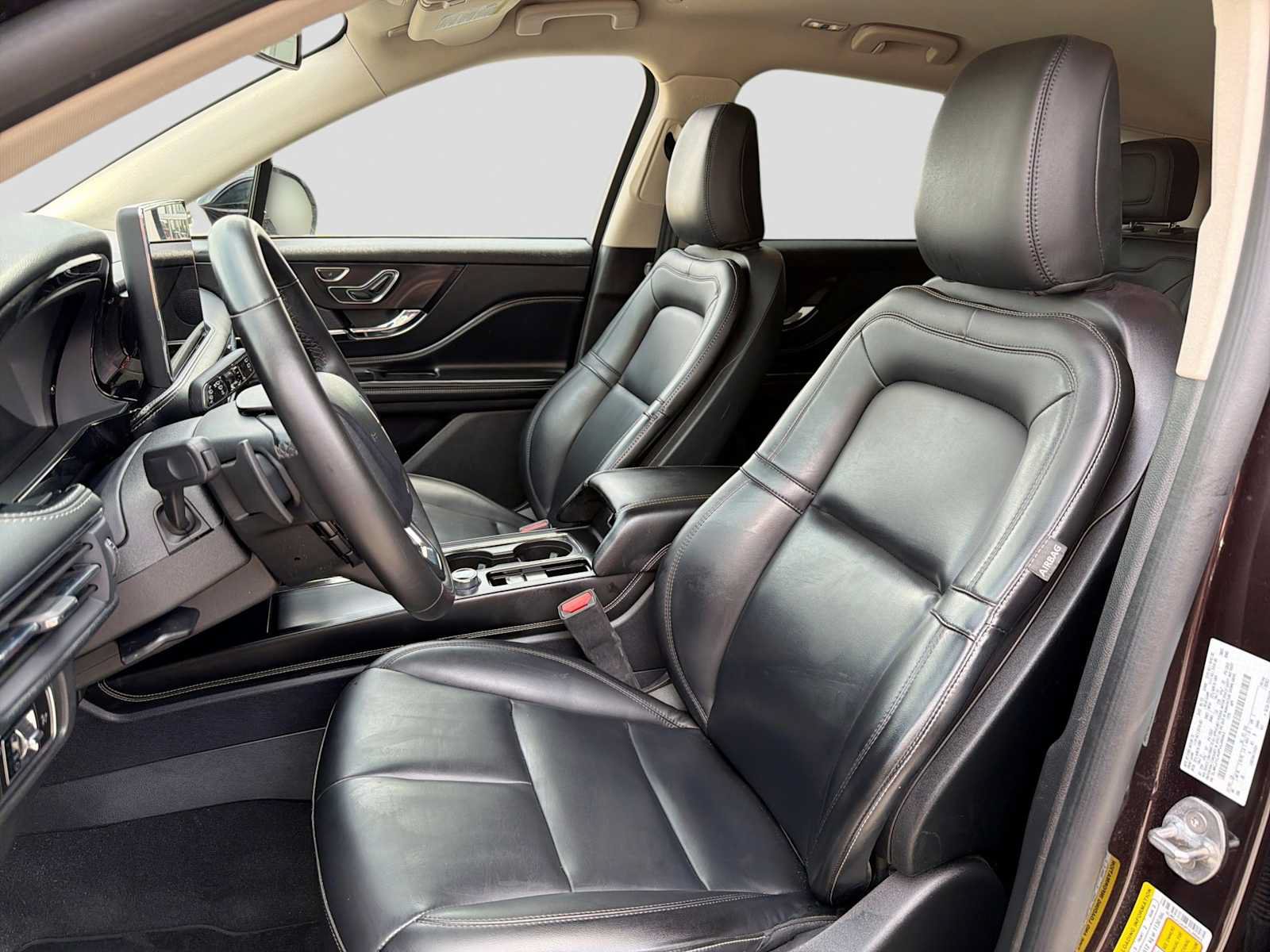 Used 2023 Lincoln Corsair FWD image 16