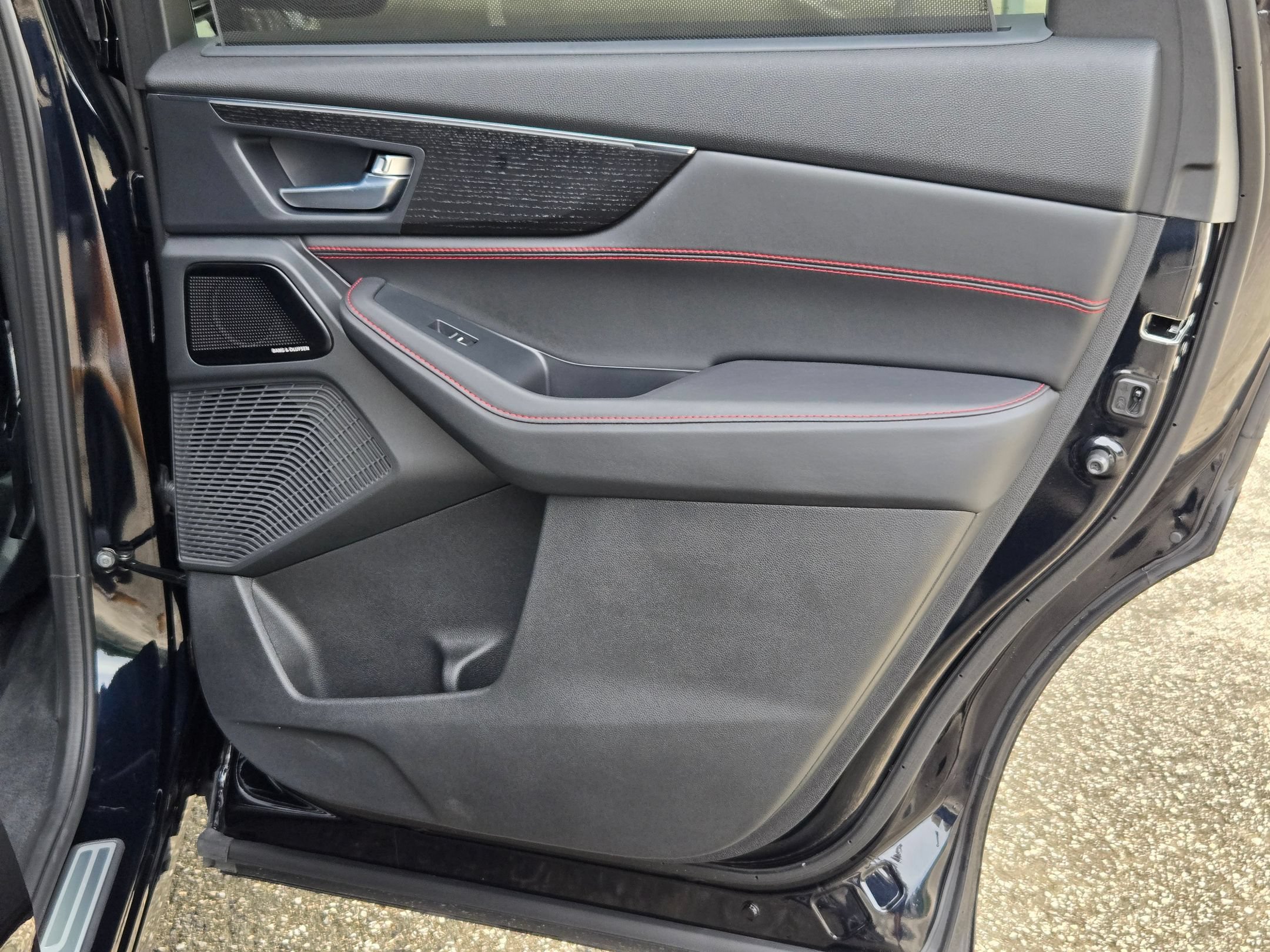 Certified 2025 Acura MDX Type S AWD/4WD image 27
