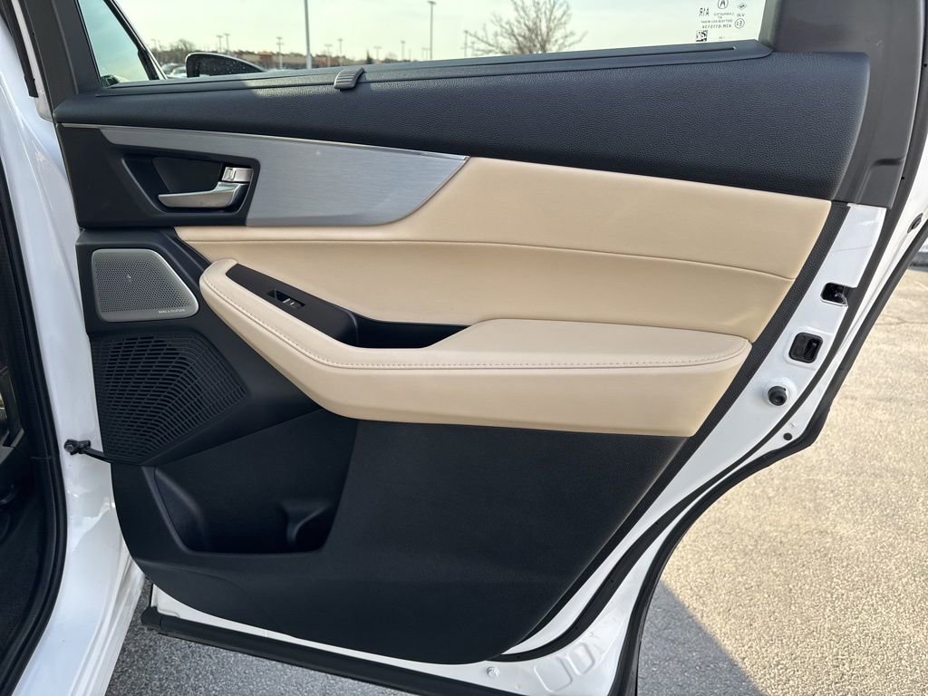 Used 2025 Acura MDX Technology Package image 39