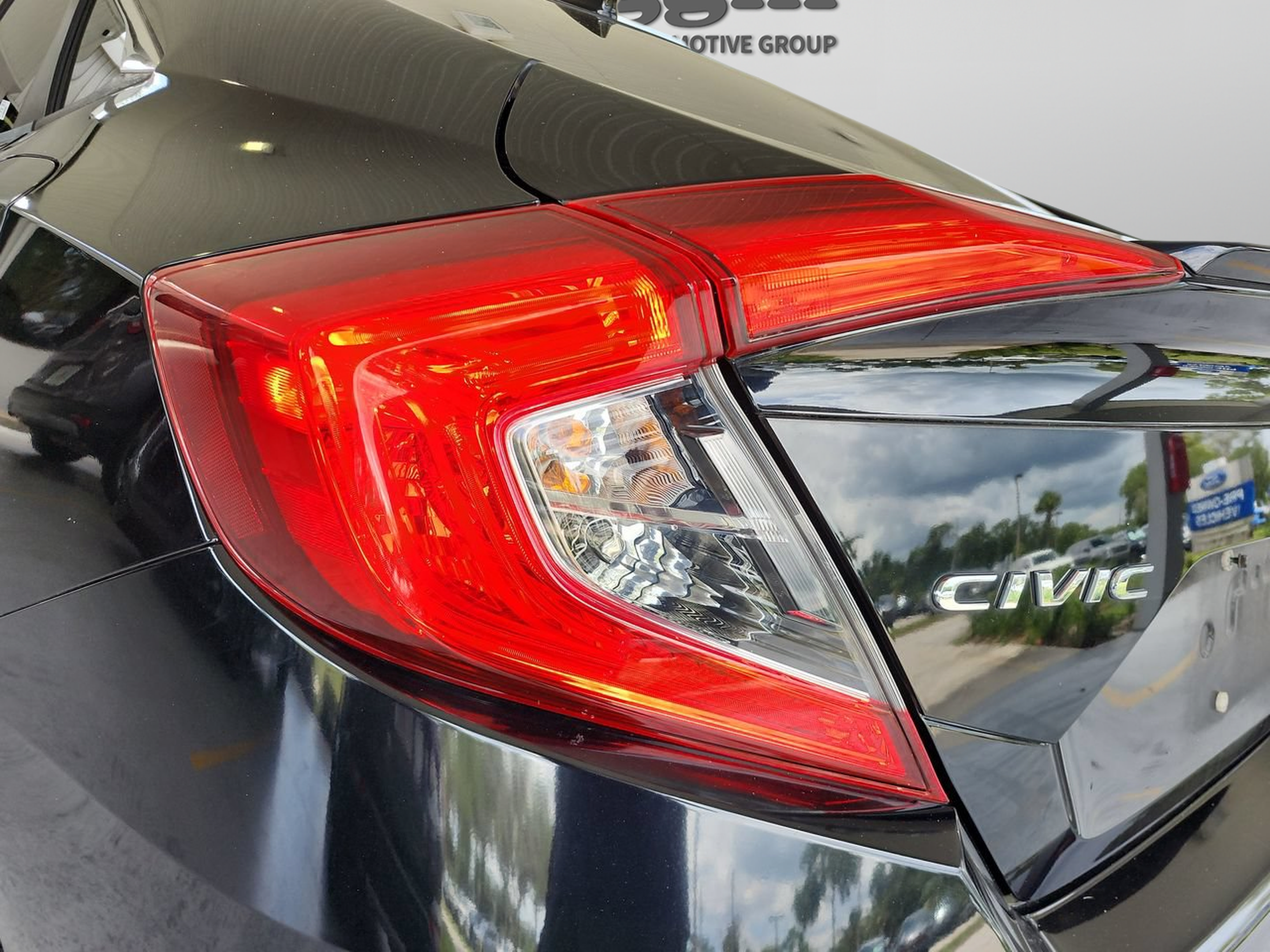 Used 2018 Honda Civic EX-T image 31